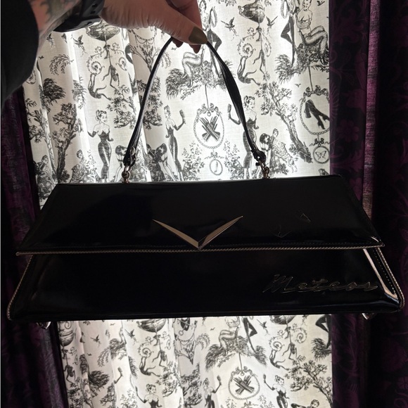revamp productions Handbags - Revamp Pinup Girl Handbag black patent leather and leopard lining Meteor